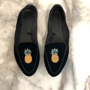 Zara navy velvet smoking slipper w/ pineapple